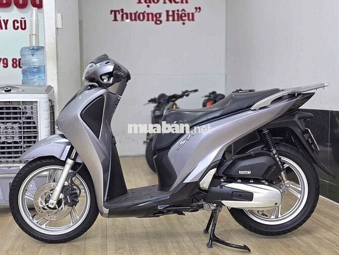 SH 125i Cbs 2017 Bstp 9Chủ Ký Máy Zin Giá Rẻ