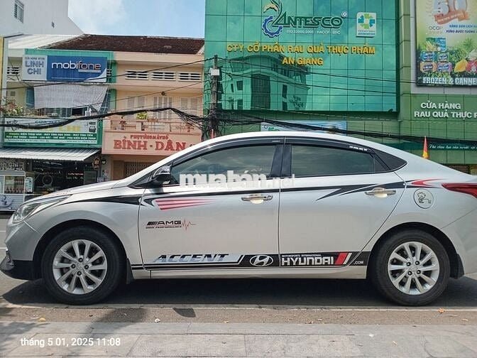 Hyundai Accent 2018 1.4 CVT - 83700 km
