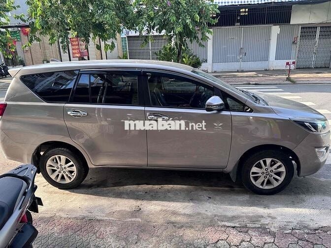 Toyota Innova 2019 2.0E - 100000 km bao Zin