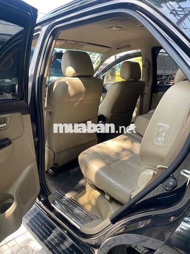 Toyota Fortuner 2014 - 100000 km
