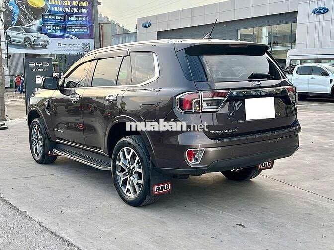 Ford Everest 2022 Titanium 2.0L AT 4x2 - 40000 km