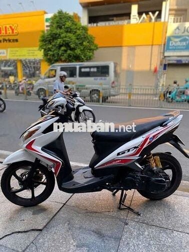 Yamaha Luvias 2012 mới 90% biển số thành phố