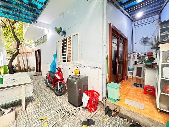 vila sân vườn trung tâm gò vấp 