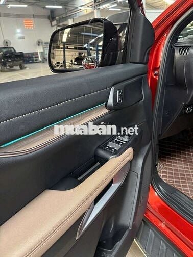 Ford Everest 2.0Titanium 4x2AT sx 2022 - 24000 km
