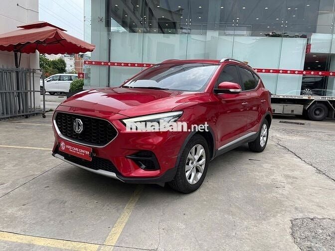 MG ZS 2023 STD - 23000 km