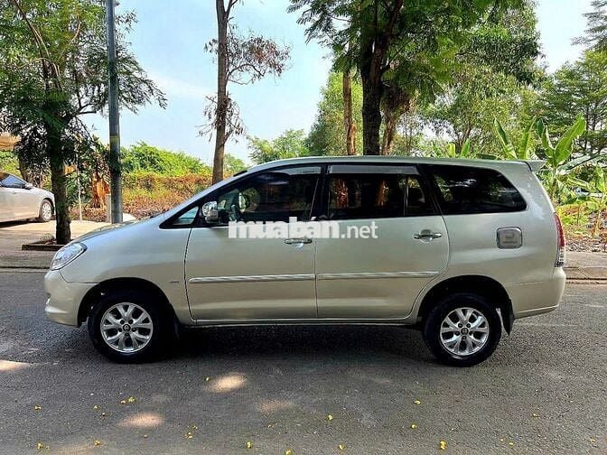 Toyota Innova 2006 G - Ghi bạc đẹp