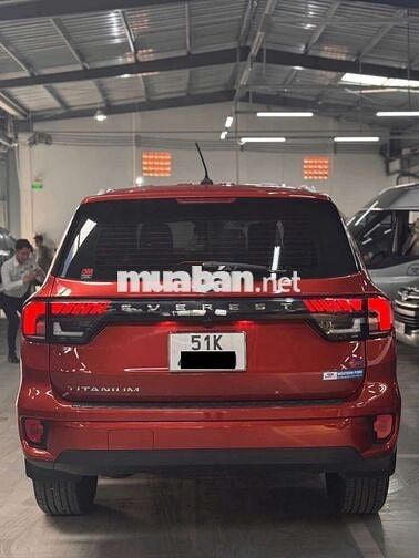 Ford Everest 2.0Titanium 4x2AT sx 2022 - 24000 km