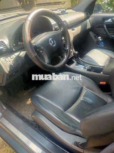 Mercedes Benz C240