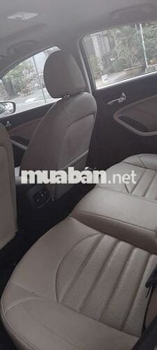 Kia Cerato 2018 1.6 AT - 44000 km