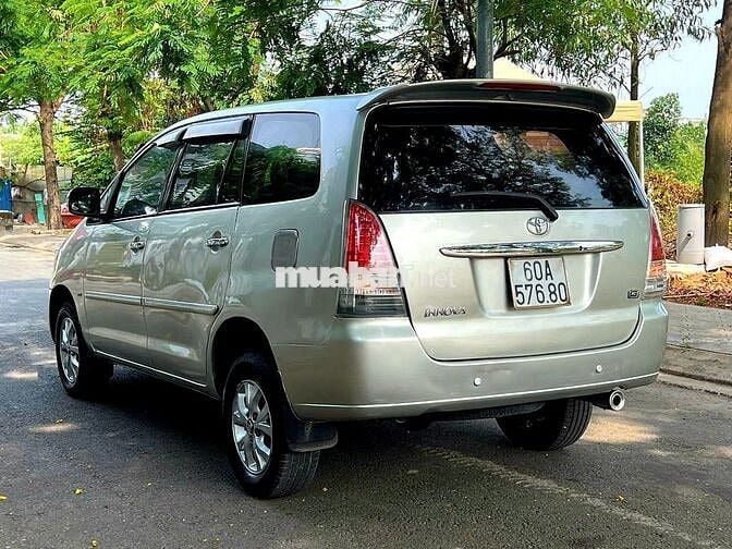 Toyota Innova 2006 G - Ghi bạc đẹp