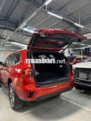Ford Everest 2.0Titanium 4x2AT sx 2022 - 24000 km