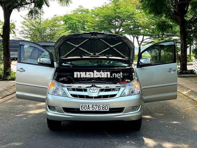 Toyota Innova 2006 G - Ghi bạc đẹp