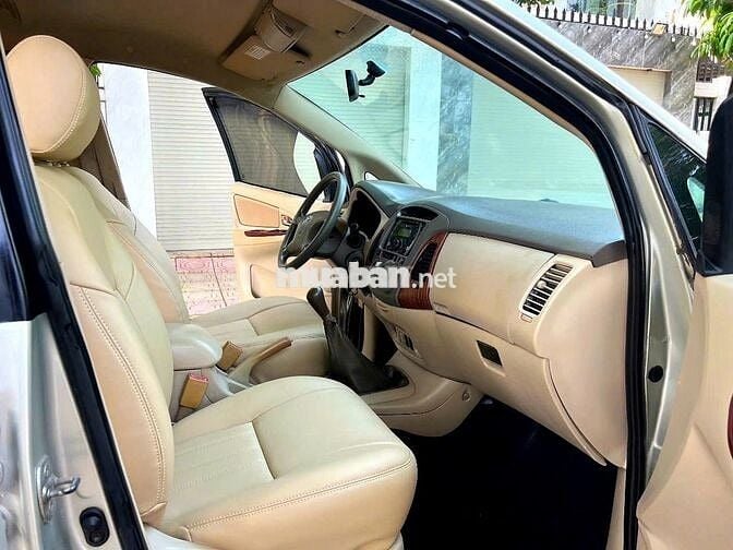 Toyota Innova 2006 G - Ghi bạc đẹp