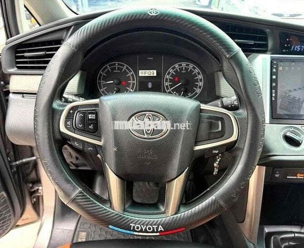 Toyota Innova 2.0E MT 2022 - 62000km