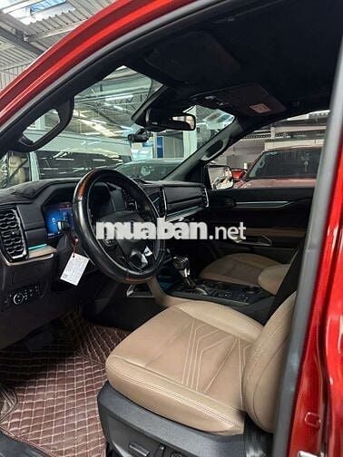 Ford Everest 2.0Titanium 4x2AT sx 2022 - 24000 km