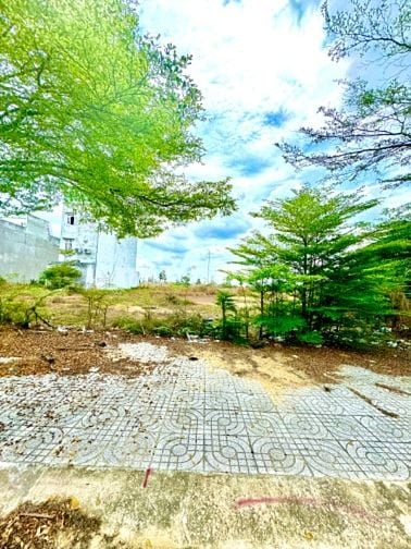 BÁN GẤP NỀN 125m2 LIỀN KỀ TTTM, CHÍNH CHỦ BÁN GIÁ 1tỷ865