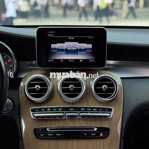 GLC 250 4matic siêu đẹp chuẩn 88.000km
