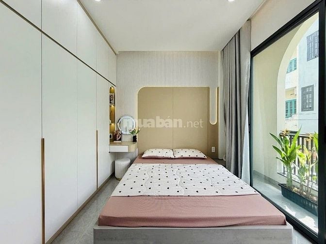 Cần tiền bán gấp nhà Tam Đảo, P15, Q10. 72m2. Hẻm xe hơi chỉ 2,87tỷ