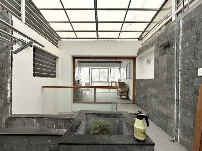 Bán nhà MT siêu hiếm 70m2 (4,2*16,5) SHR Hai Bà Trưng Tân Định Q1 