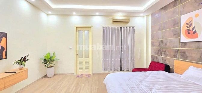 BÁN NHÀ 5 TẦNG – PHỐ TỨ LIÊN, TÂY HỒ – Ô TÔ VÀO NHÀ – 6 PHÒNG NGỦ KHÉP