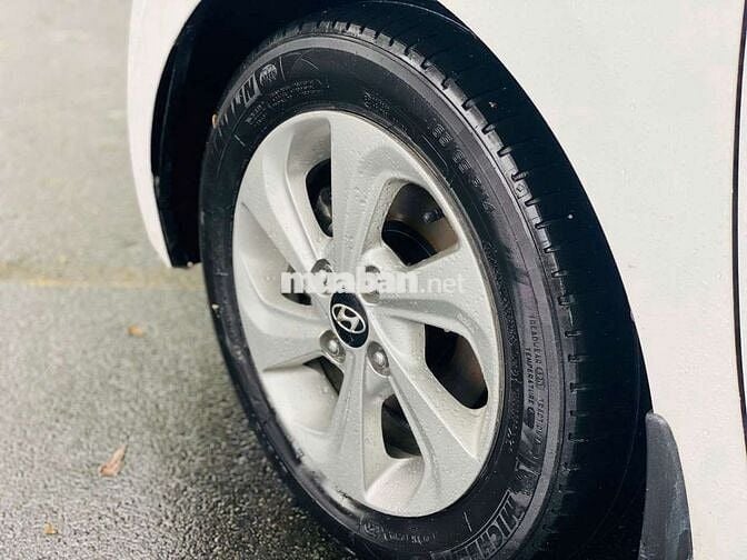 Hyundai Grand i10 2018 Sedan 1.2 MT bản đủ
