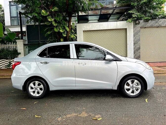 Hyundai Grand i10 2018 Sedan 1.2 MT - bản đủ