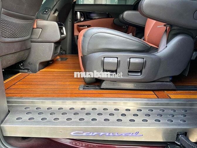 Carnival 2022 signatural 7 ghế siêu đẹp xuất VAT