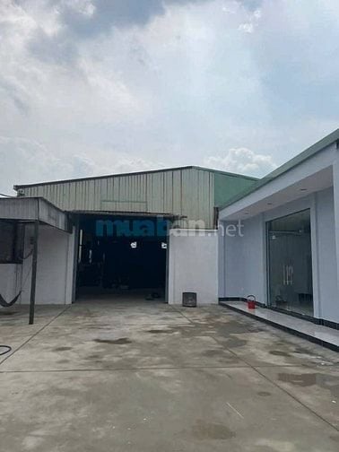 Cho thuê kho xưởng ngoài KCN Bến Lức, Long An, DT : 13.000m2, giá tốt