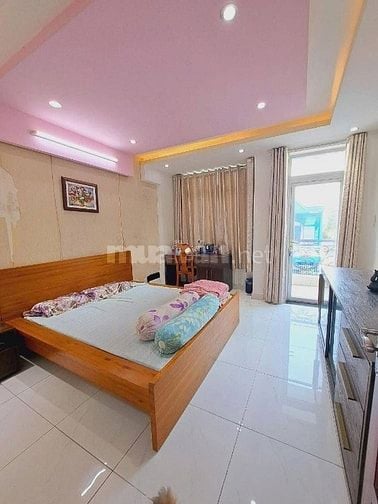 Chính chủ nhà SHR đ. Phạm Hữu Chí | 58m2 giá 4 tỷ 200 tr có nội thất