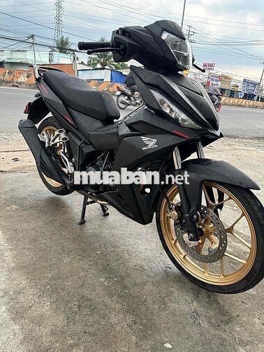 Cần bán Winner V1, máy móc nguyên zin, dàn áo đẹp