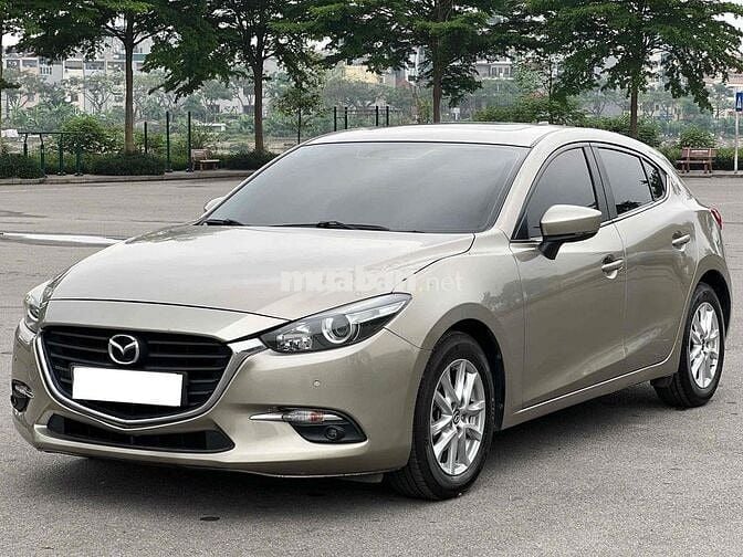 Mazda 3 2018 1.5 AT Hatback - 62000 km