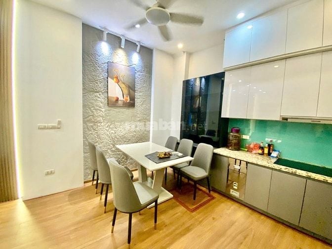 NGÕ Ô TÔ, NGÕ THÔNG RỘNG, KHƯƠNG TRUNG THANH XUÂN 45M2 4 TẦNG , MT 5M.