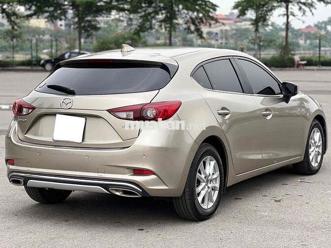 Mazda 3 2018 1.5 AT Hatback - 62000 km