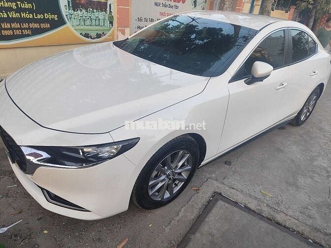 Mazda 3 2021 1.5 Luxury - 27000 km