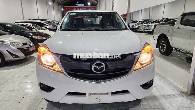 Mazda BT 50 2018 2.2L 4x2 AT - 90000 km. Xe đẹp.