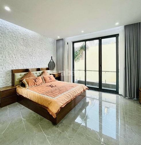 Cho thuê nhà HXH 1 Trệt 3 Lầu ST Nguyễn Oanh P10 GÒ Vấp