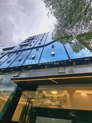Cho thuê toà mặt đường Láng, 280m2