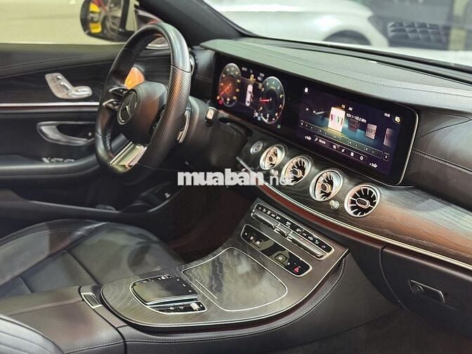 Mercedes Benz E300 2021  - 35000 km