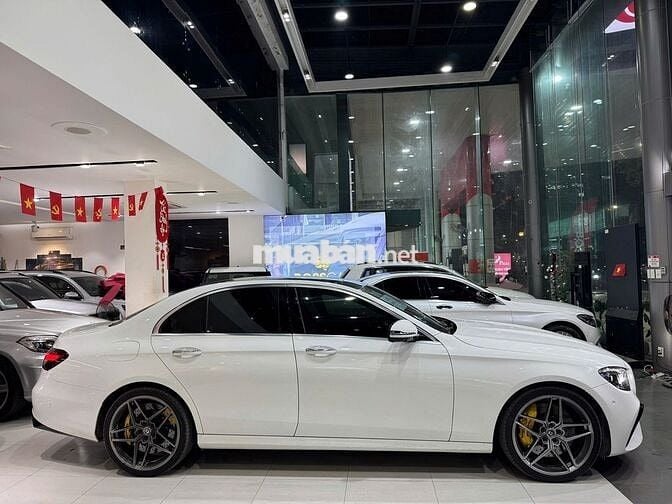 Mercedes Benz E300 2021  - 35000 km