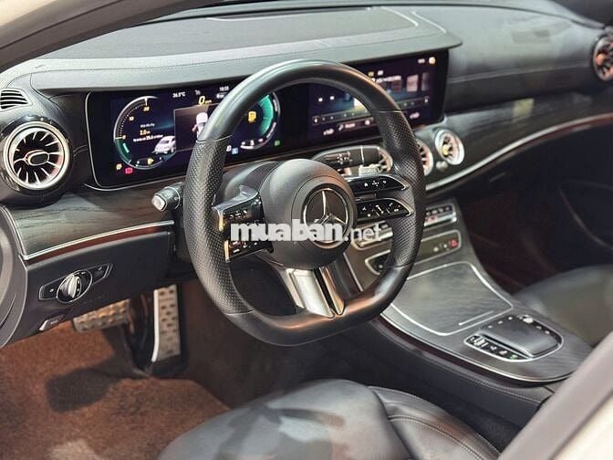 Mercedes Benz E300 2021  - 35000 km