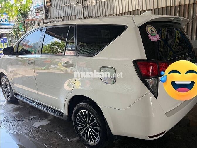 Toyota Innova 2017 2.0e - 133000 km