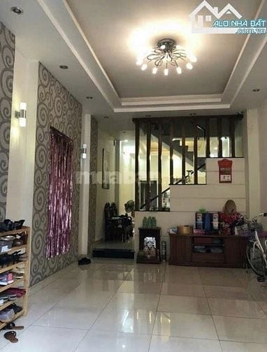 1 Tỷ 850 Có Ngay Nhà Hẻm Đẹp Dương Bá Trạc Q8 – Hẻm 6m/ HĐT 12tr