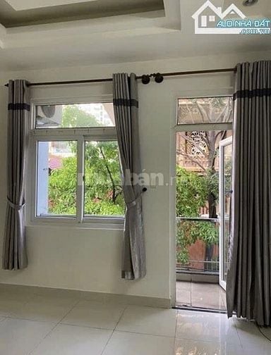 1 Tỷ 850 Có Ngay Nhà Hẻm Đẹp Dương Bá Trạc Q8 – Hẻm 6m/ HĐT 12tr