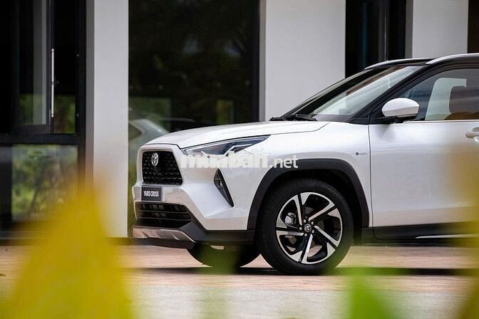 Toyota Yaris Cross - Nhiều quà tặng hấp dẫn