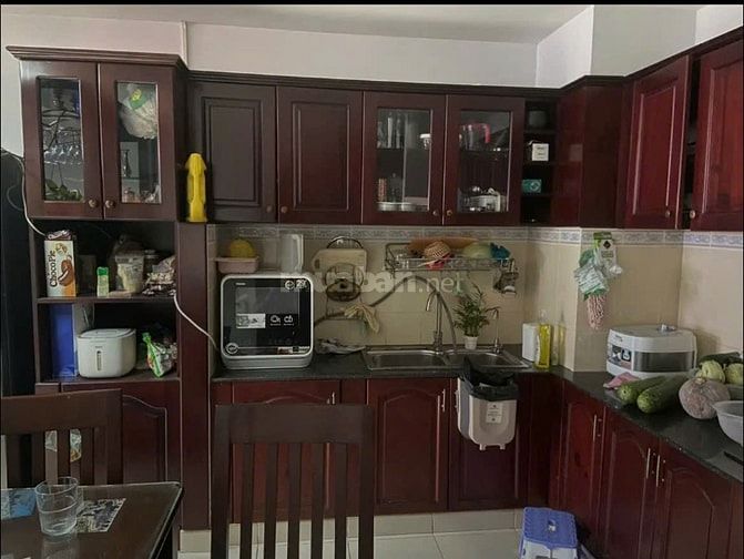Chung cư Screc , P12, Q3, nội thất, 2p, 2wc, 85m2, giá 13tr/tháng