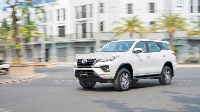 Toyota Fortuner 2025  - Ưu đãi cực khủng