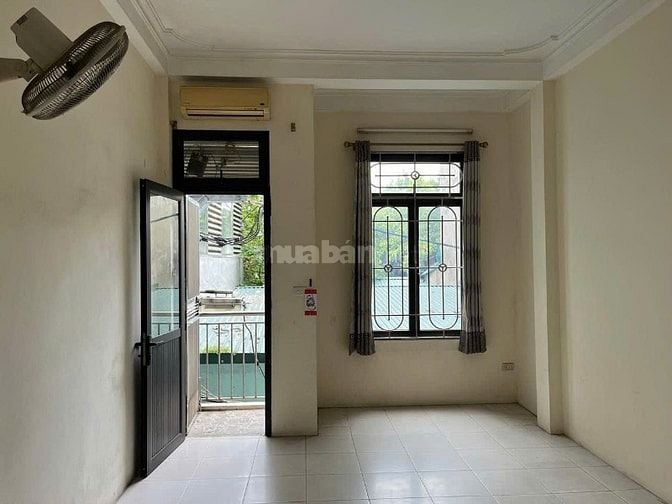 Chính chủ cho thuê nhà 4,5 tầng ngõ 1 Đại Đồng, Hoàng Mai, Hà Nội