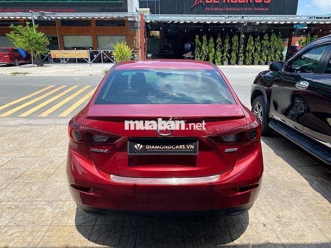 Mazda 3 2017 1.5 AT Sedan