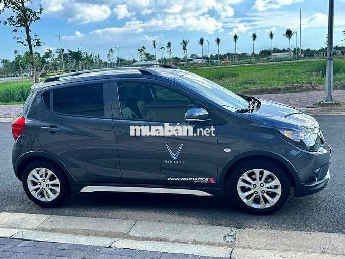 VinFast Fadil 2021 Tiêu chuẩn - 32300 km