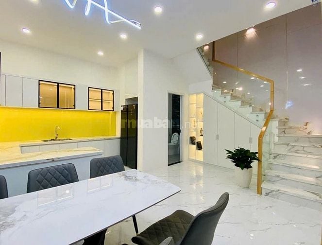 BÁN NHÀ-GIÁ TỐT|Đường Lò Gốm P2 Q6|SHR|DT 35m2| thiết kế hiện đại 